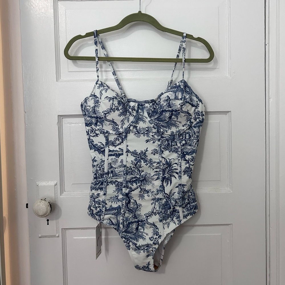 Toile Commense One Piece Bathing Suit